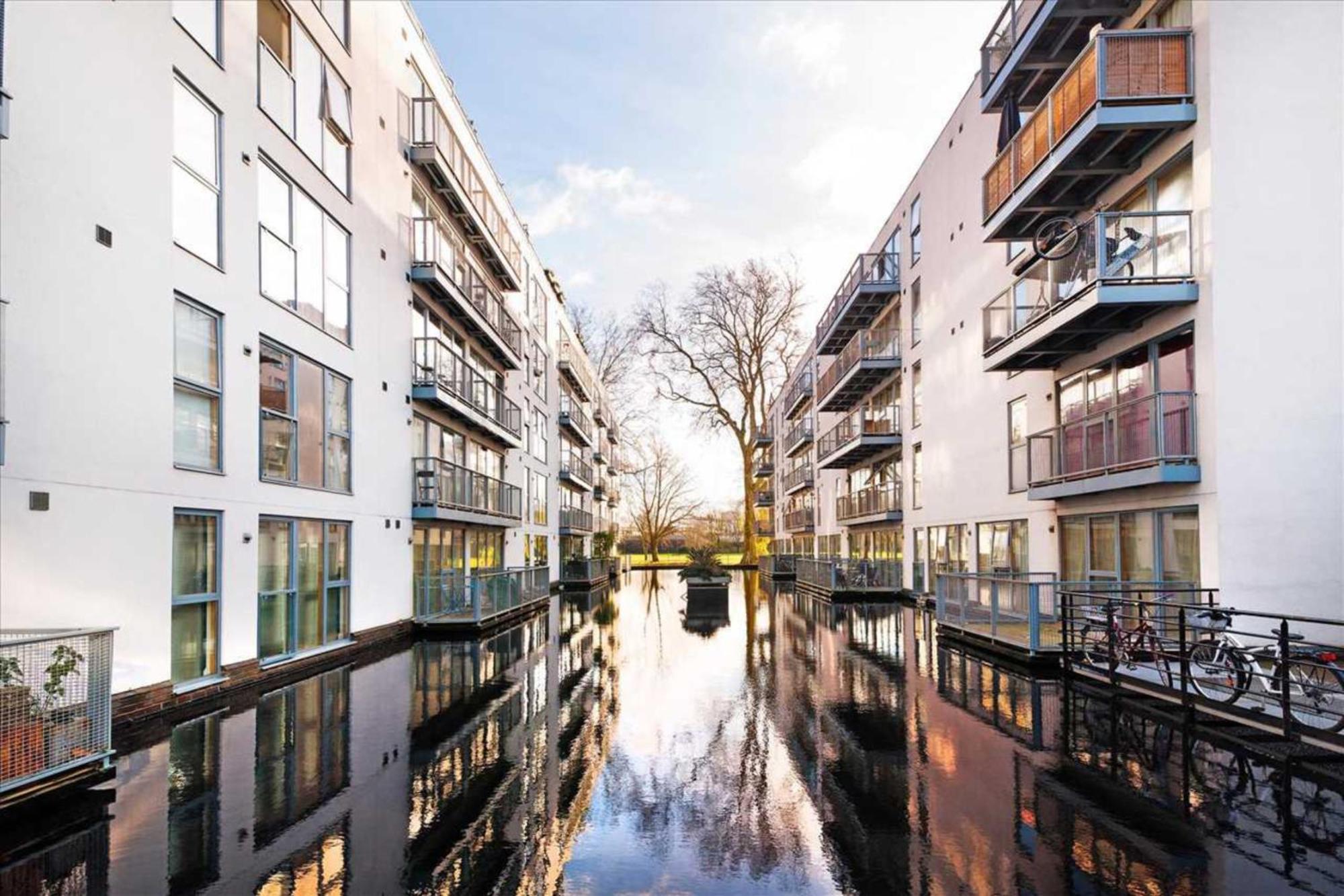 Cosy 2 Bed Hackney Sleeps 8 Londra