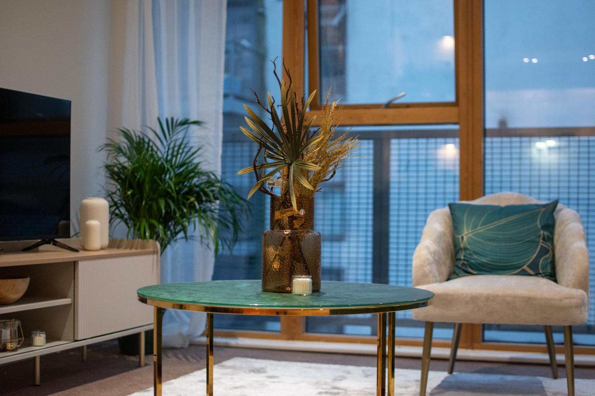 Cosy 2 Bed Hackney Sleeps 8 Londra